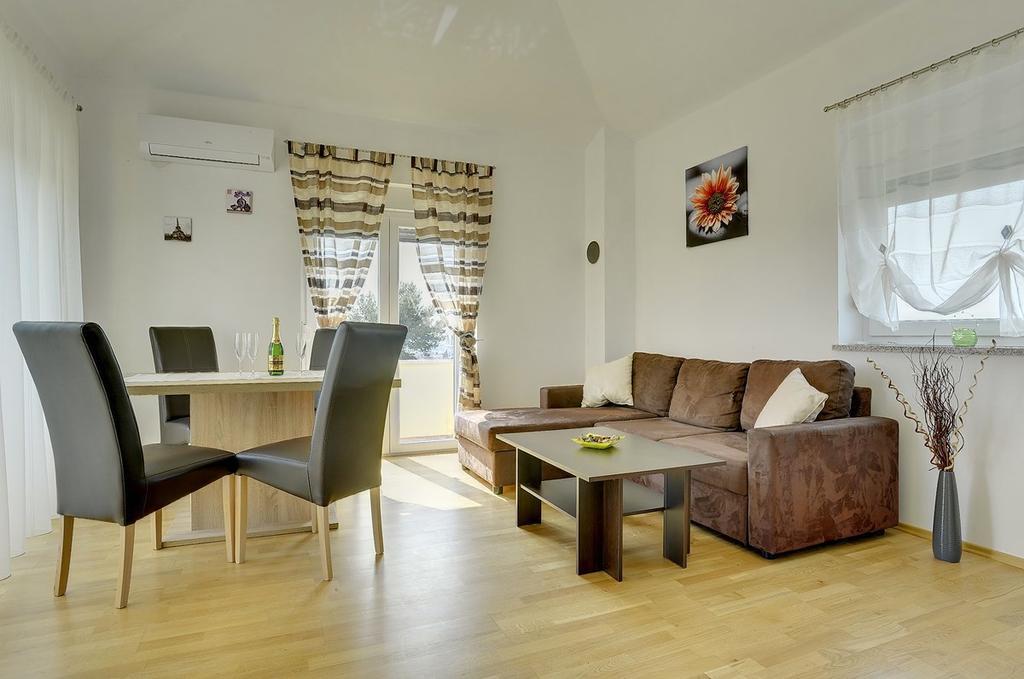 Apartments Kralj Medulin Extérieur photo