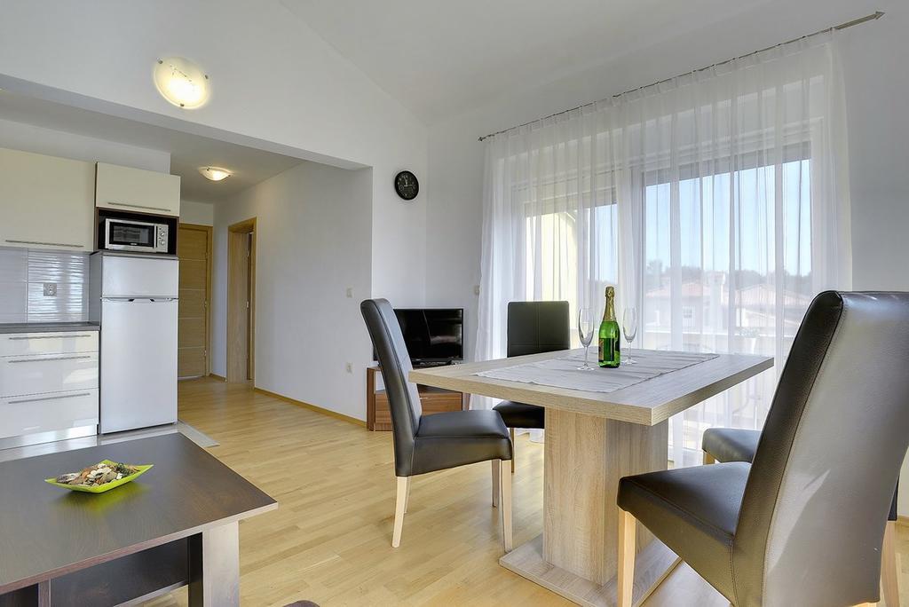 Apartments Kralj Medulin Extérieur photo