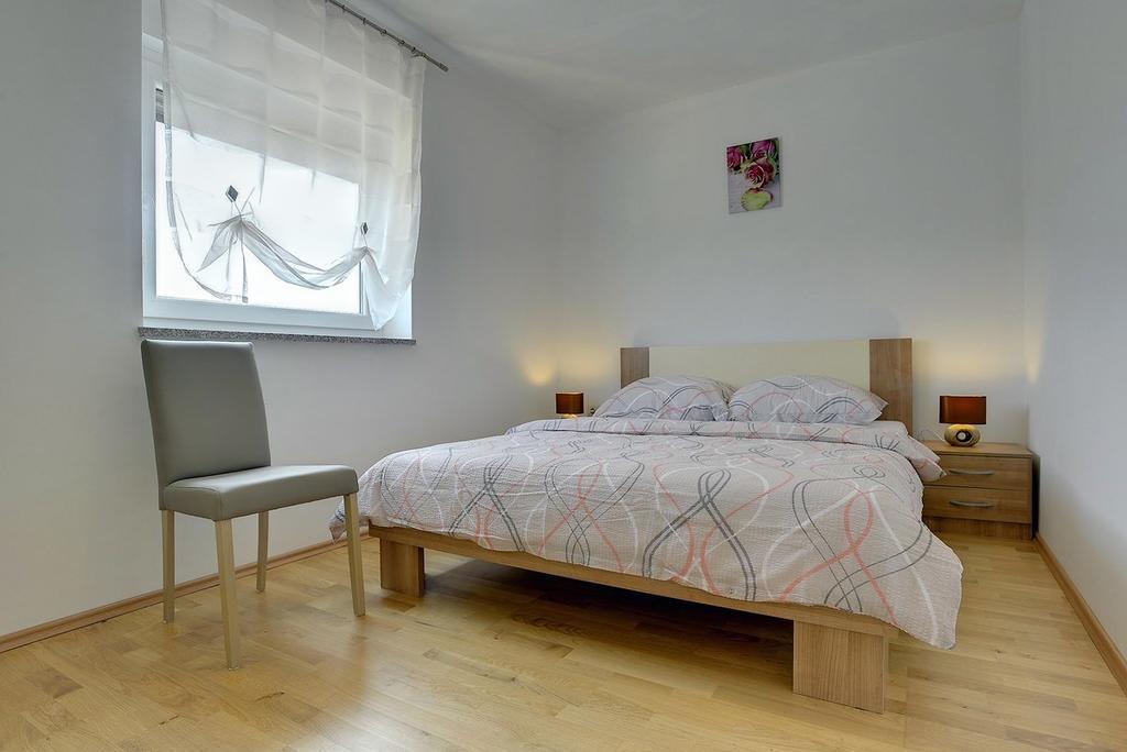 Apartments Kralj Medulin Extérieur photo